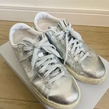오니츠카타이거 스니커즈 실버 여성용 23.5cm