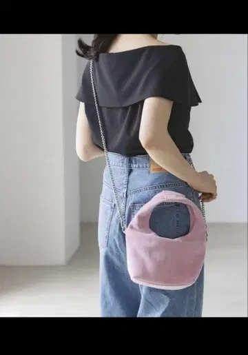 NOBLE MILOS/미로스 스웨이드 미니백