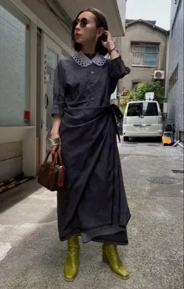 AMERI 아메리빈티지 MEDI PHOEBE SCARF DRESS