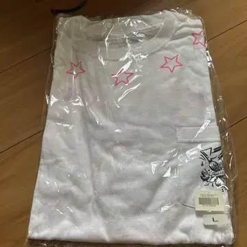 드리컴 화이트 별 자수 T셔츠 L 사이즈