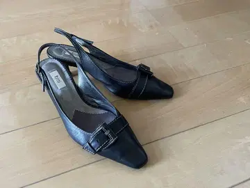 블랙 슬링백 힐 스틸레토
