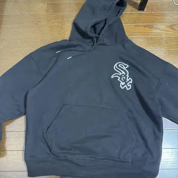 sox 후드티