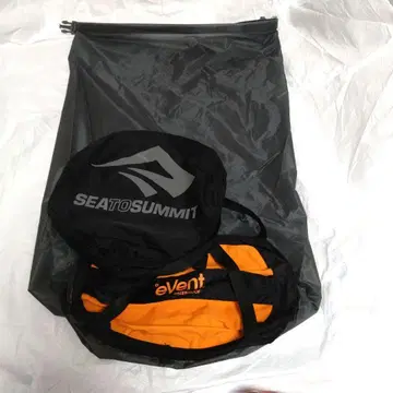 시트 투 서밋 컴프레션 백 드라이색 L