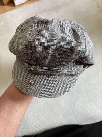 조절 가능한 코스튬 그레이 계열 체크 헌팅 캡 ( L size )