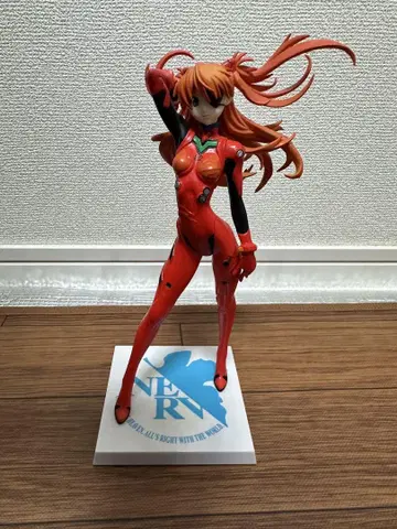 시키나미 아스카 랑그레이 PVC 피규어 NERV 스탠드 포함