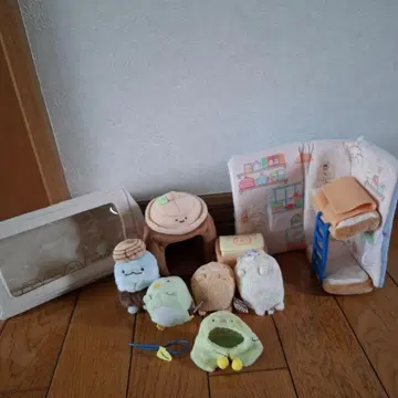 스미코구라시 봉제 인형 세트와 잡화