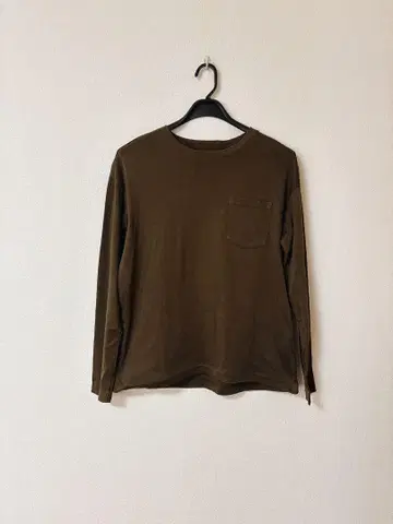 BANANA REPUBLIC 올리브 그린 긴팔 티셔츠 긴팔 셔츠