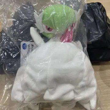 메가서나이트 봉제 인형