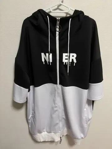 NieR 아우터