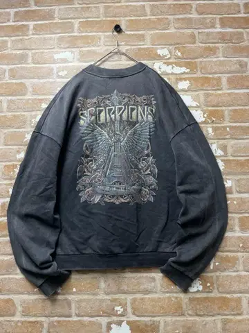 ZARA 자라 맨투맨 SCORPIONS 워시 가공 차콜 블랙