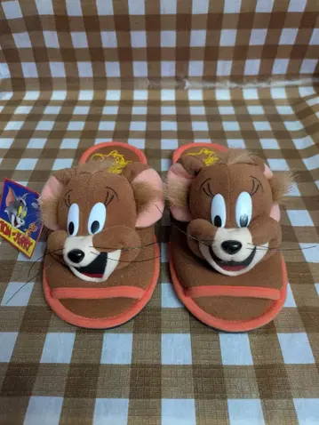 이사 처분 세일 톰과 제리 제리 슬리퍼