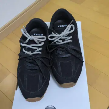 아가 코드 컬러 스니커즈 23.5cm