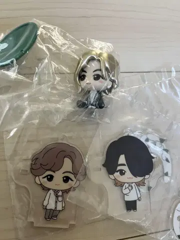 미세스 그린애플 제일복권 미니 피규어와 아크릴 참 세트