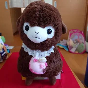 브라운 알파카 봉제 인형 케이크 장식 포함