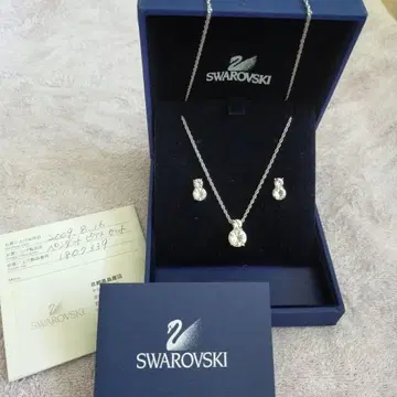 [ 미사용 새상품 ] Swarovski 브릴리언스 목걸이 & 귀걸이 세트