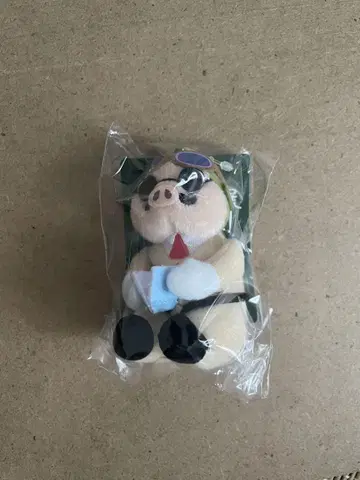 지브리 입체 조형물전 [붉은 돼지] 마스코트/독서하는 포르코 봉제 인형