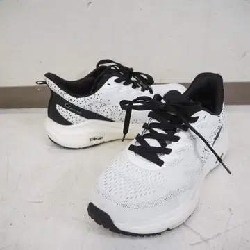 시더 크레스트 투습 방수 유틸리티 스니커즈 26cm CO4985