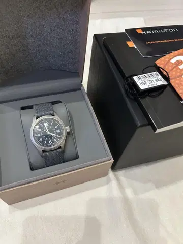 Hamilton 카키 필드 QUARTZ 38mm H68201943
