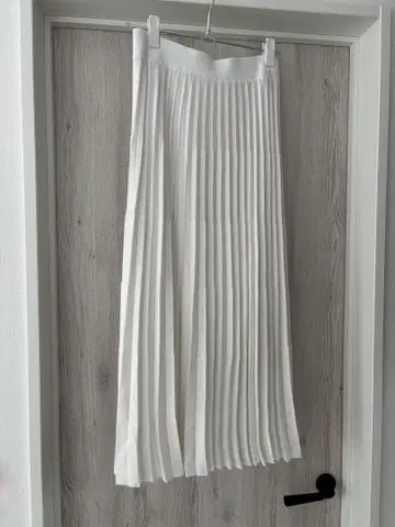 플라스테 레이온 블렌드 시어 플리츠 스커트 화이트 M