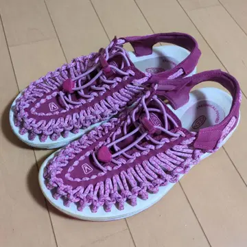 [ 레어 ] KEEN 킨 샌들 유니크 핑크 여성용 24cm