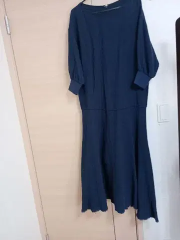 스픽스팬 네이비 원피스 프린지