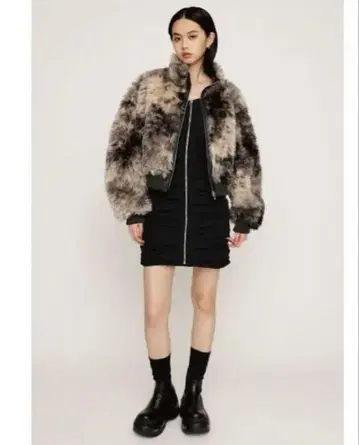 sly CURLY BOA CROP 블루종
