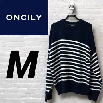 ONCILY 네이비 화이트 스트라이프 니트 스웨터