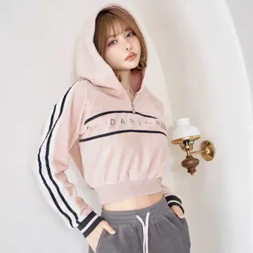 다리치 라인 벨로아 숏 후디 PNK
