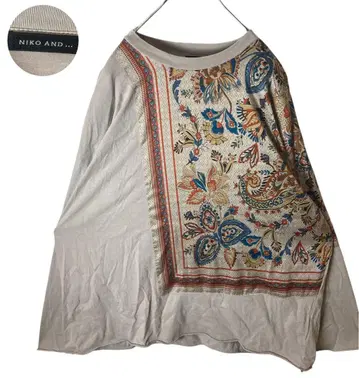 굿 디자인 구제 의류 반다나 부착 베이지 긴팔 티셔츠 빅 사이즈