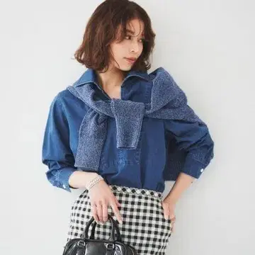 UNTITLED 언타이틀 보타이 달린 데님 셔츠