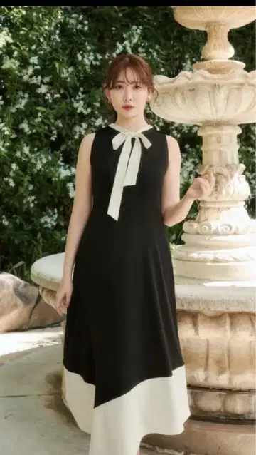 Herlipto Imperia Asymmetric Dress