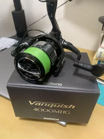 SHIMANO Vanquish 4000MHG 스피닝 릴