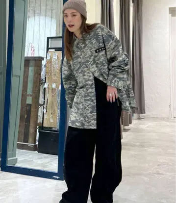 니코앤드 와펜 셔츠 자켓 인기 스태프 기획 티라