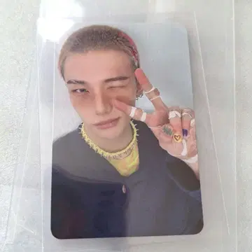 현진 KARMA 부속 트레이딩 카드