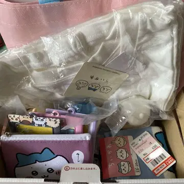 [선착순] 치이카와 굿즈 묶음 판매 티셔츠, 백, 폴라로이드 케이스 부이