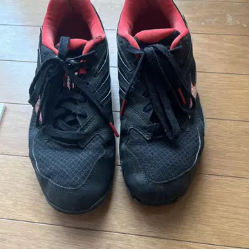 [ 익명 배송 ] 러닝화 25.5cm 블랙