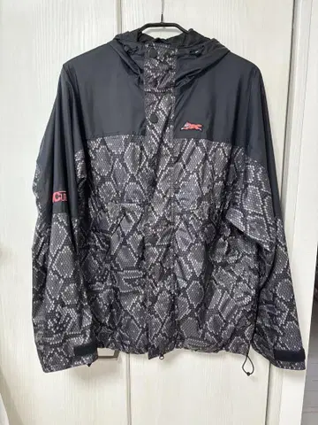 ICECREAM 스네이크 패턴 후드 부착 나일론 자켓