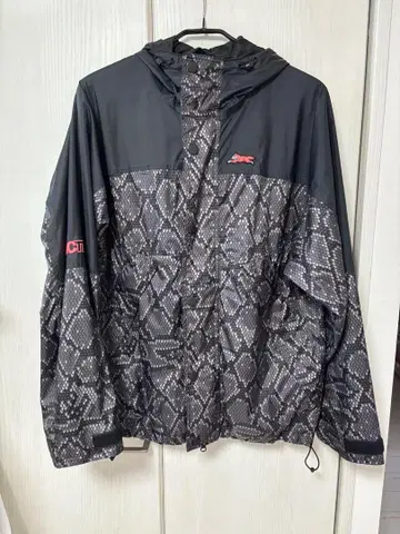 ICECREAM 스네이크 패턴 후드 부착 나일론 자켓