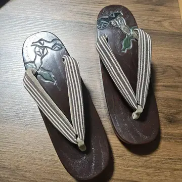 가마쿠라 조각 우콘 일본 나막신 실크 꽃 표주박 패턴