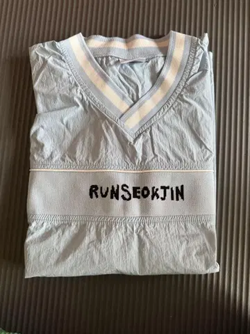 BTS 진 RUNSEOKJIN EP TOUR 한정판 T셔츠 M 사이즈