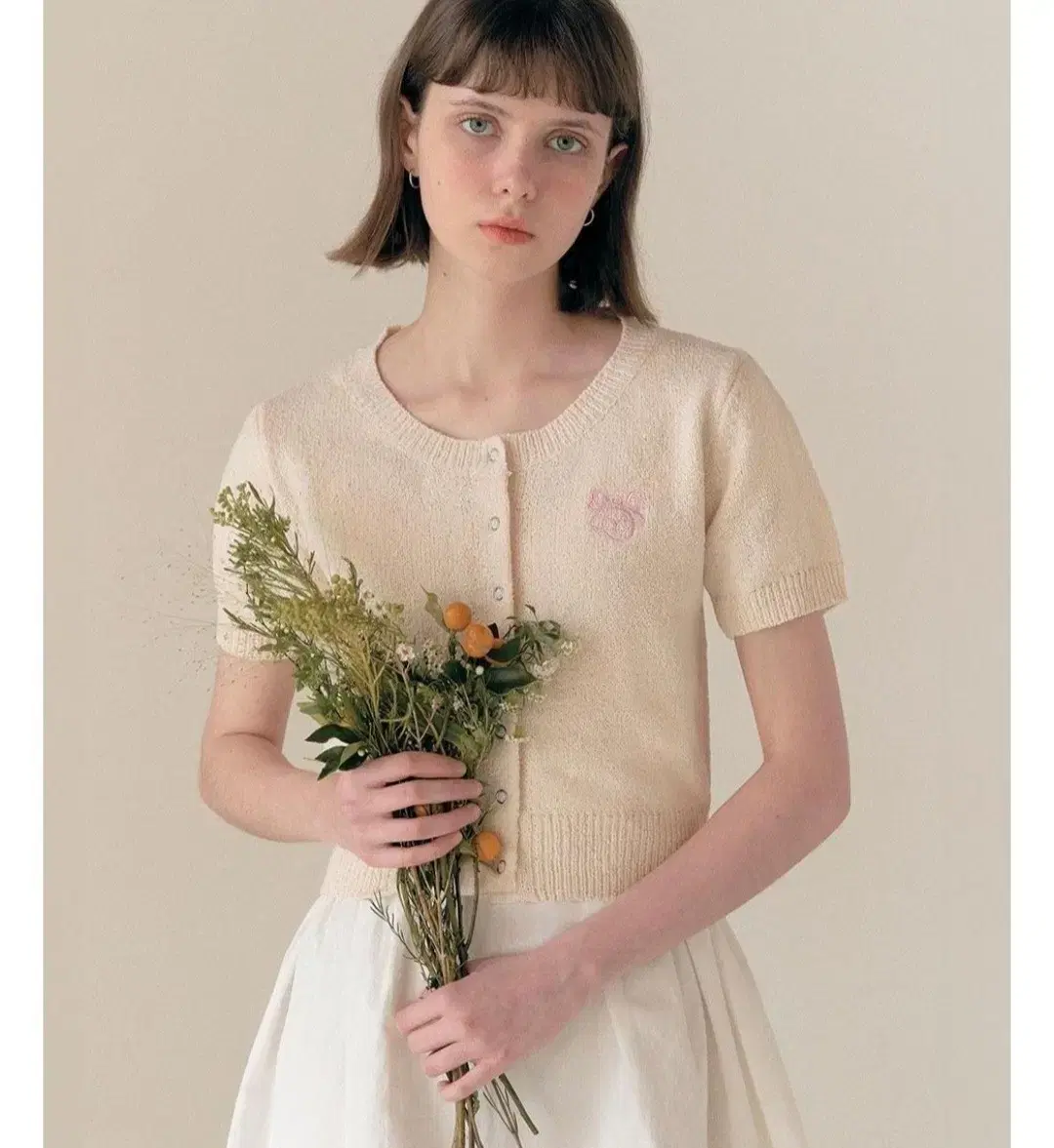 (Tag intact) Rolarola short-sleeve button cardigan ivory