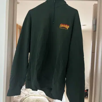 thrasher 하프 지퍼