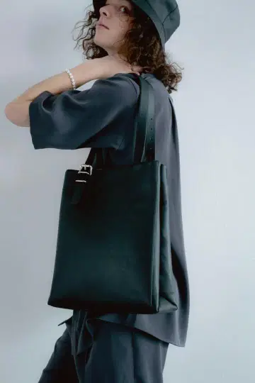 HARE 버클 토트 BAG 모드 출퇴근 통학에도