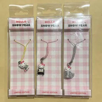한국 한정판 헬로키티 산리오 스노우피크 스트랩 지역 한정 키티