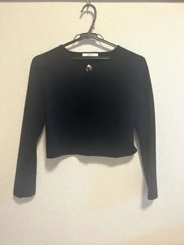 새상품급! 네이비 버튼 달린 크롭 가디건 38
