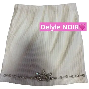 Delyle NOIR 데이라이르 누아르 스커트