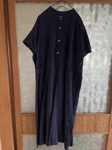 포그린워크 네이비 셔츠 밴드 카라 원피스