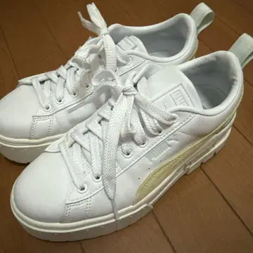 PUMA 통굽 플랫폼 스니커즈