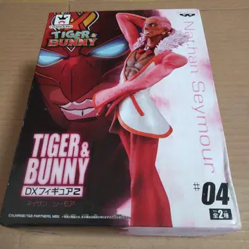 TIGER & BUNNY 네이선 시모어 DX 피규어 #04