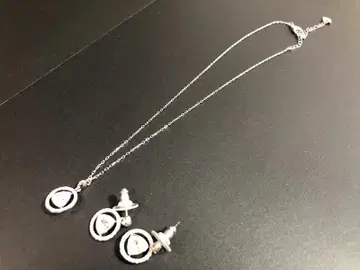 새상품급 SWAROVSKI 스와로브스키 크리스탈 목걸이 & 귀걸이 세트